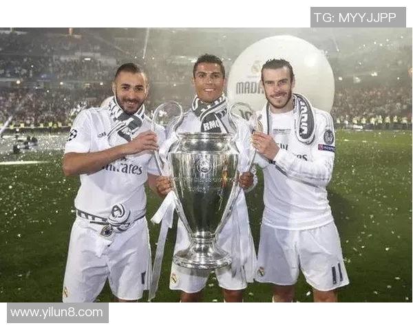 百大足球排名前十球星巅峰对决谁能称雄足坛荣耀 百大足球排名前十球星巅峰对决谁能称雄足坛荣耀